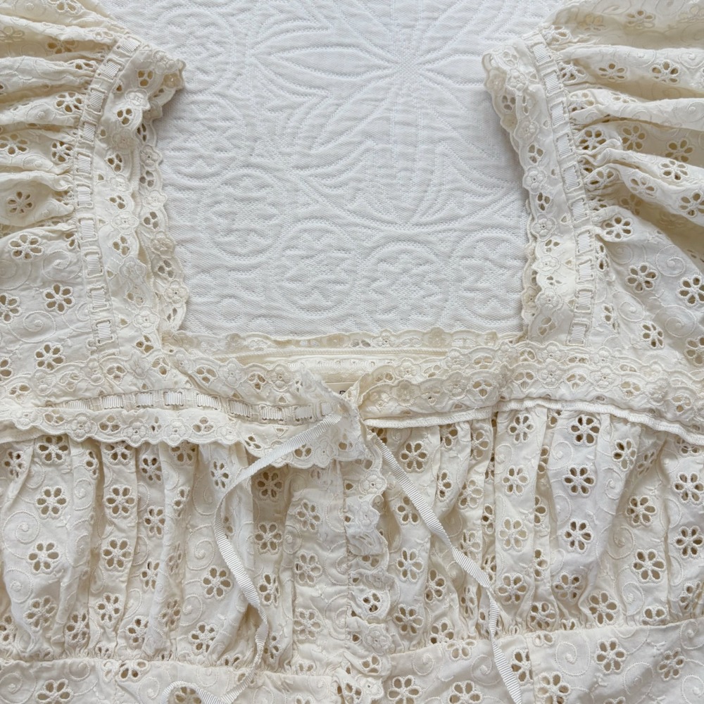 DOEN Docia Eyelet Embroidered Top in Nut Milk Sz L - Picture 3 of 11